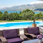 Immortelle With Pool And Sea View