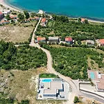 Immortelle With Pool And Sea View